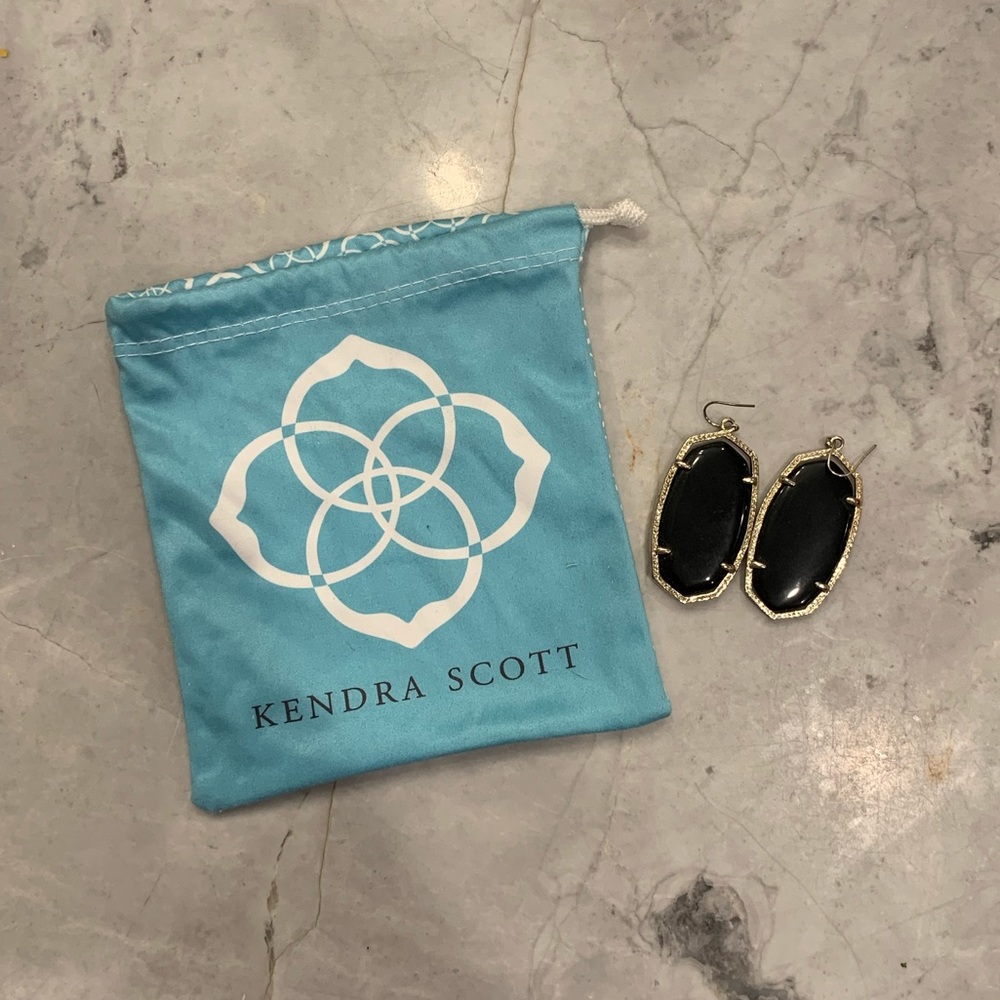 Kendra Scott Danielle Black Earrings